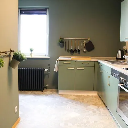Hinterhaus Apartman *